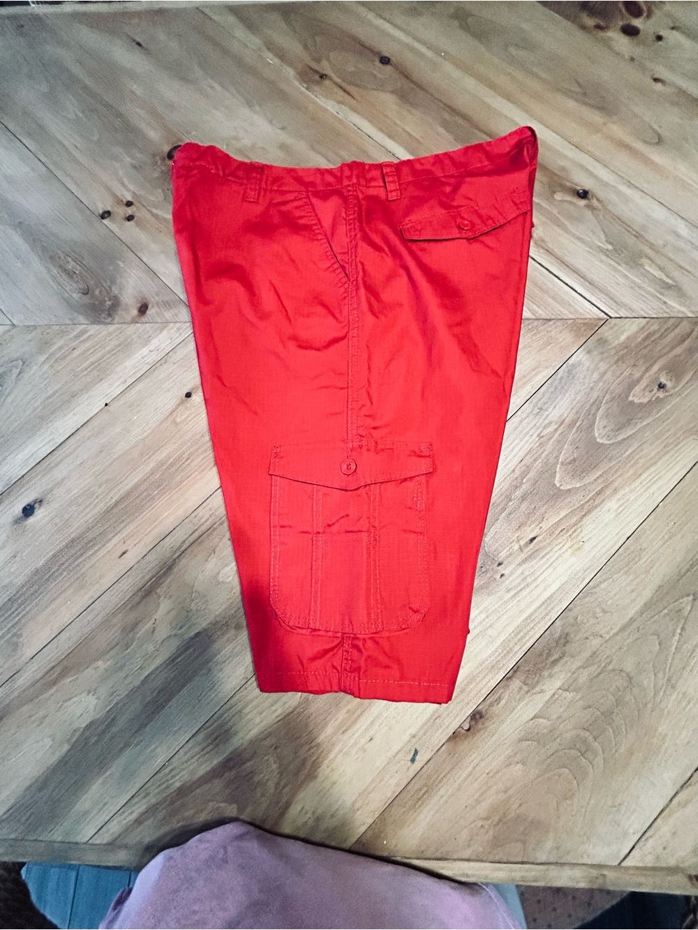 Men’s Chams Bright Red Casual Shorts - Picture 9 of 9